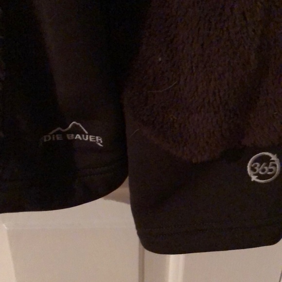 Women’s Eddie Bauer Jacket. Size XL - Picture 3 of 6